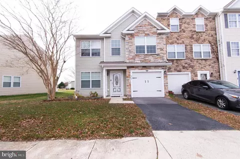 210 Wood Duck Dr, Cambridge, MD 21613