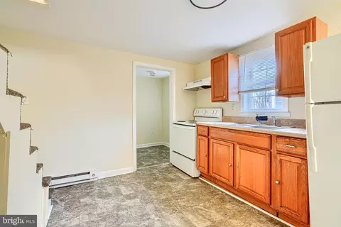 Kitchen - 605 Robbins St, Cambridge, MD 21613 photo 1 of 1