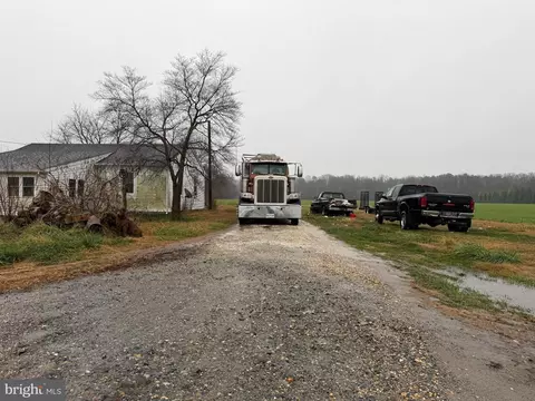 5035 River Rd, Hurlock, MD 21643 photo 2