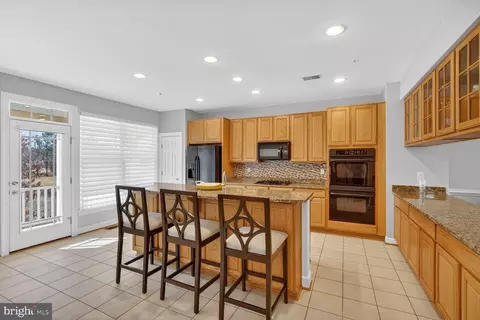Kitchen - 2804 Persimmon Pl #D3, Cambridge, MD 21613 photo 2 of 3