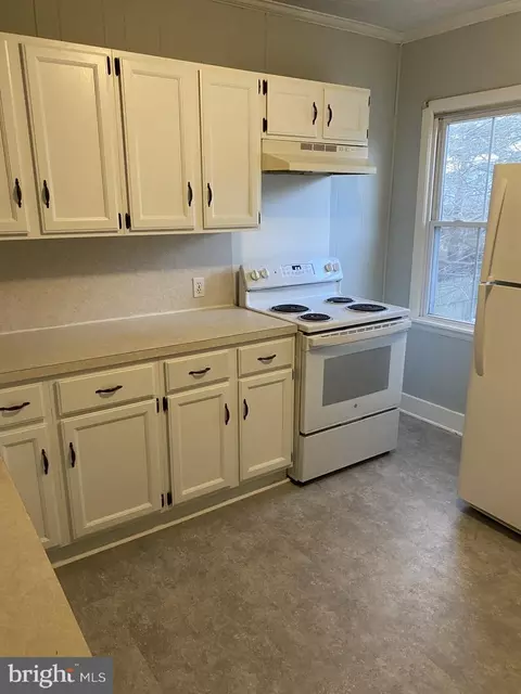 Kitchen - 321 Choptank Ave, Cambridge, MD 21613 photo 2 of 2