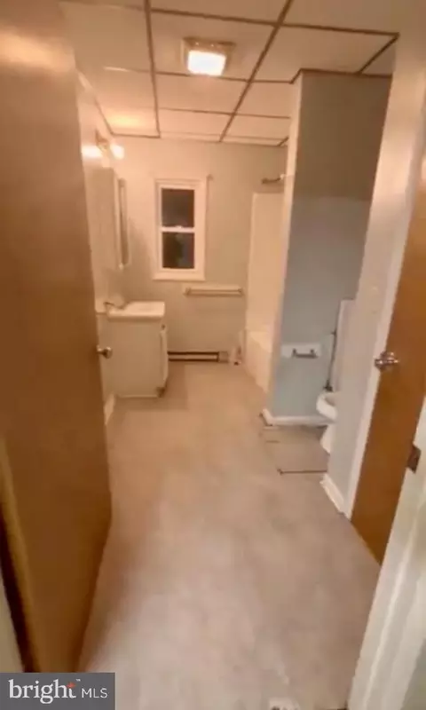 Entry Way - 321 Choptank Ave, Cambridge, MD 21613 photo 3 of 5