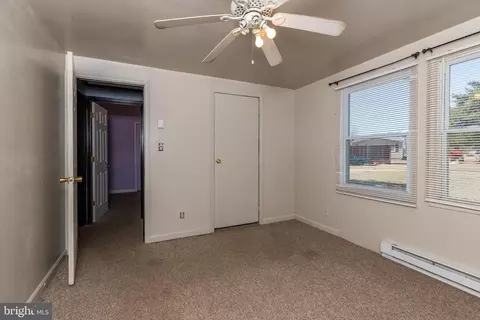 Bedroom - 6009 Circle Dr, Hurlock, MD 21643 photo 5 of 5