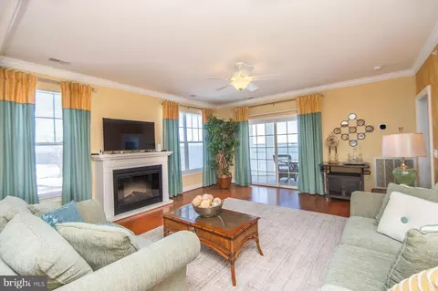 2700 Willow Oak Dr #409E, Cambridge, MD 21613