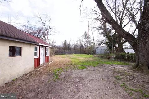 Exterior - 105 Center St, Hurlock, MD 21643 photo 7 of 7