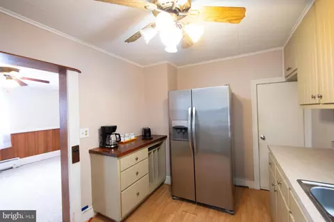 Entry Way - 105 Center St, Hurlock, MD 21643 photo 1 of 1