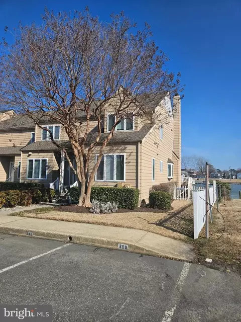 200 Market Sq #14A, Cambridge, MD 21613