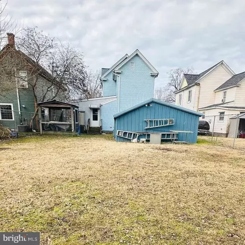 Exterior - 916 Race St, Cambridge, MD 21613 photo 6 of 7