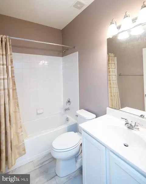 Bath - 159 Regulator Dr N, Cambridge, MD 21613 photo 1 of 2