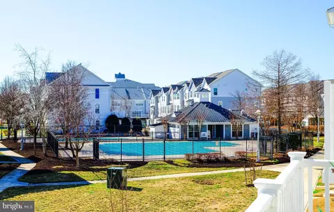 Exterior - 343 Shipyard Dr, Cambridge, MD 21613 photo 3 of 4