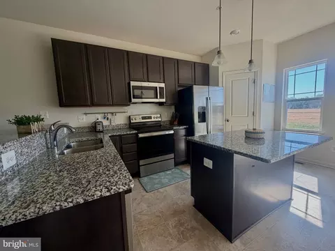 Kitchen - 2520 Boeing Way, Cambridge, MD 21613 photo 2 of 3