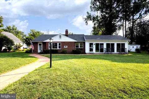 25 Algonquin Rd, Cambridge, MD 21613