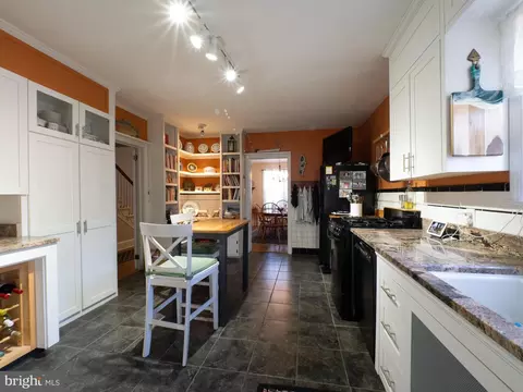 Kitchen - 308 Glenburn Ave, Cambridge, MD 21613 photo 6 of 7
