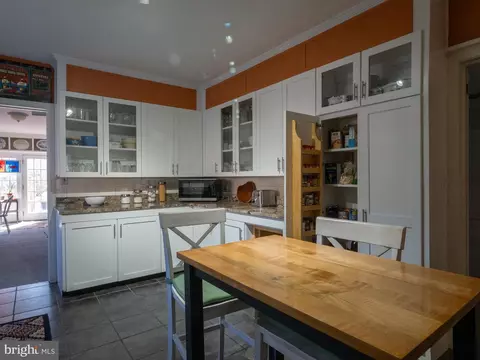 Kitchen - 308 Glenburn Ave, Cambridge, MD 21613 photo 4 of 7