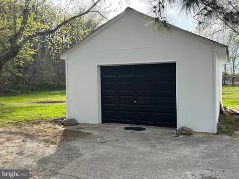 Exterior - 1209 Bayly Rd, Cambridge, MD 21613 photo 4 of 7