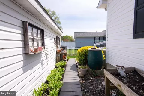 Exterior - 19 Holly Ter, Cambridge, MD 21613 photo 33 of 33