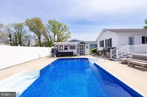 Exterior - 19 Holly Ter, Cambridge, MD 21613 photo 32 of 33