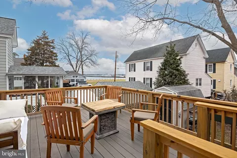 102 Choptank Ave, Cambridge, MD 21613
