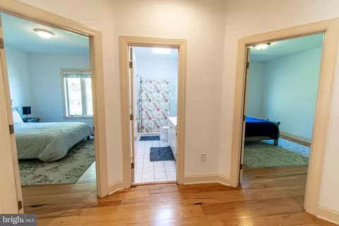 Entry Way - 5227 Brooks Rd, Woolford, MD 21677 photo 7 of 10