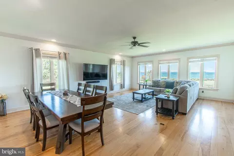 Dining - 5227 Brooks Rd, Woolford, MD 21677 photo 1 of 1