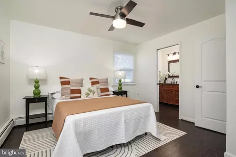 Bedroom - 4305 Langrell Rd, Preston, MD 21655 photo 3 of 4