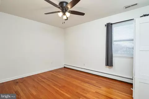 Bedroom - 4305 Langrell Rd, Preston, MD 21655 photo 1 of 4