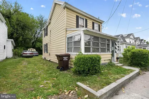 626 Douglas St, Cambridge, MD 21613