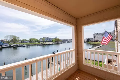 204 Market Sq #12C, Cambridge, MD 21613