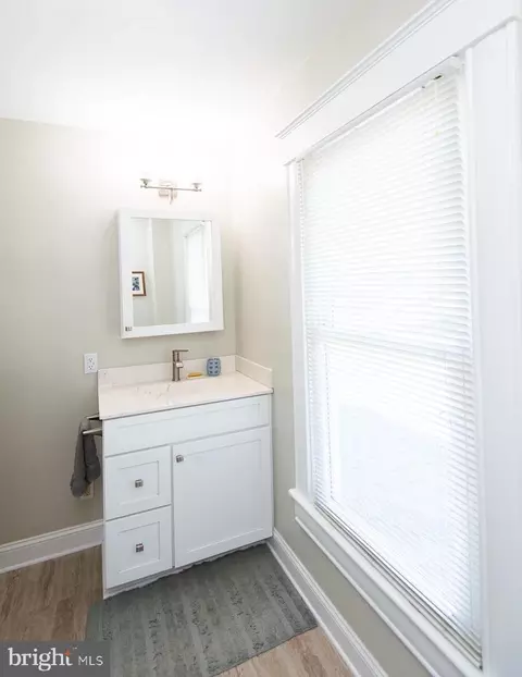 Bath - 116 Glenburn Ave, Cambridge, MD 21613 photo 4 of 4