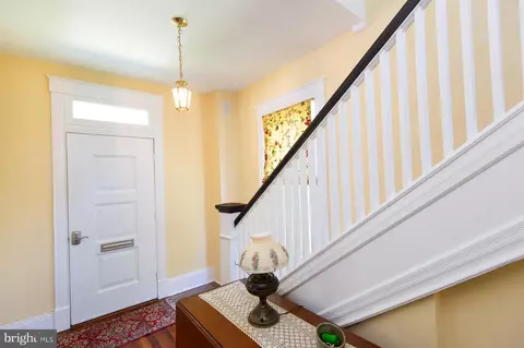 Entry Way - 116 Glenburn Ave, Cambridge, MD 21613 photo 4 of 9