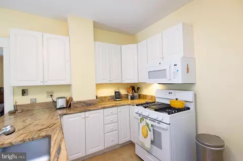 Kitchen - 116 Glenburn Ave, Cambridge, MD 21613 photo 2 of 3