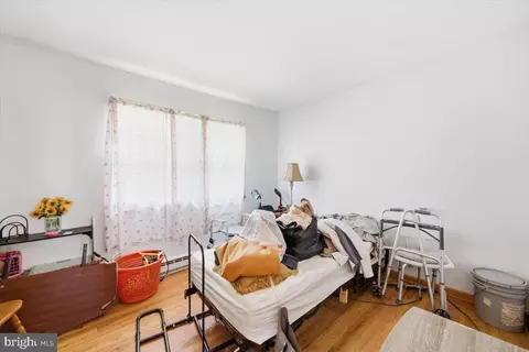 Bedroom - 6010 Dobson Rd, Hurlock, MD 21643 photo 5 of 6
