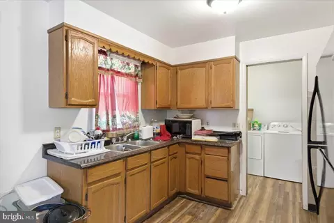 Entry Way - 6010 Dobson Rd, Hurlock, MD 21643 photo 1 of 2