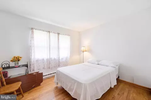 Bedroom - 6010 Dobson Rd, Hurlock, MD 21643 photo 6 of 6