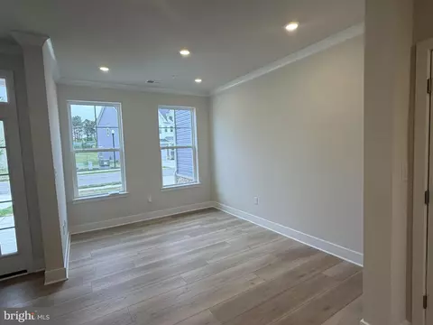 Living - 2141 Winterberry Ln, Cambridge, MD 21613 photo 1 of 2