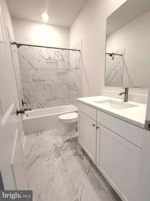 Bath - 2141 Winterberry Ln, Cambridge, MD 21613 photo 3 of 3
