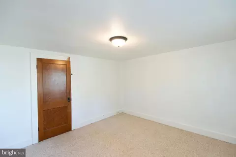 Bedroom - 305 N Main St, Hurlock, MD 21643 photo 9 of 11