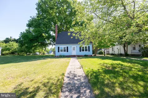 Exterior - 305 N Main St, Hurlock, MD 21643 photo 3 of 7