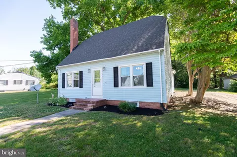 305 N Main St, Hurlock, MD 21643