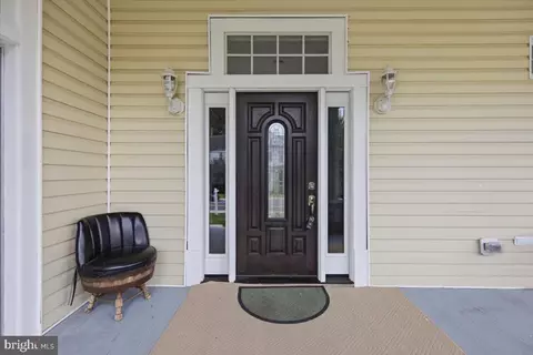 Exterior - 307 S Main St, Hurlock, MD 21643 photo 2 of 3