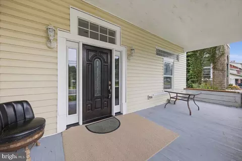 Exterior - 307 S Main St, Hurlock, MD 21643 photo 3 of 3