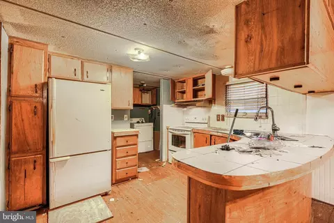 Kitchen - 7004 Beulah Rd, Hurlock, MD 21643 photo 1 of 1