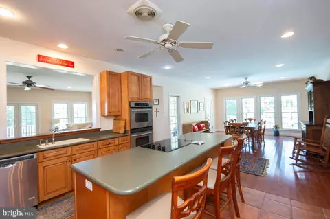 Kitchen - 5332 Ragged Point Rd, Cambridge, MD 21613 photo 2 of 2