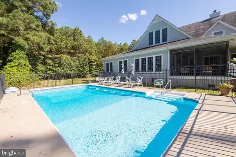 Exterior - 5332 Ragged Point Rd, Cambridge, MD 21613 photo 9 of 11