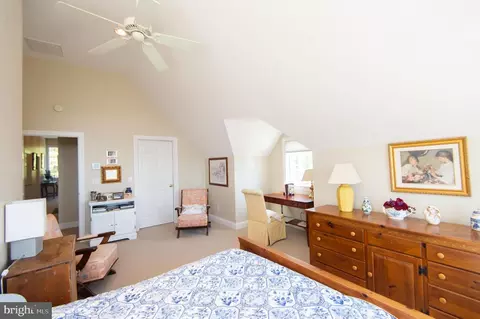 Bedroom - 5332 Ragged Point Rd, Cambridge, MD 21613 photo 11 of 13