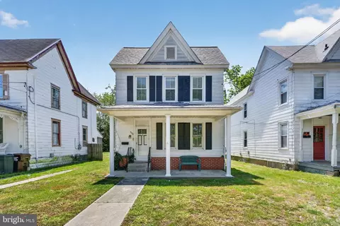 722 Glasgow St, Cambridge, MD 21613