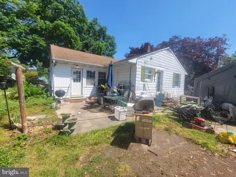 Exterior - 302 Noble St, Hurlock, MD 21643 photo 4 of 4