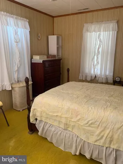 Bedroom - 1007 Hudson Rd, Cambridge, MD 21613 photo 2 of 2
