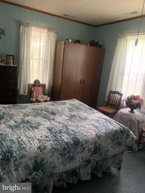 Bedroom - 1007 Hudson Rd, Cambridge, MD 21613 photo 1 of 2