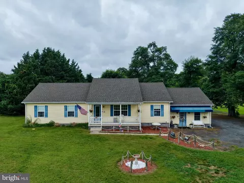 7112 E New Market Ellwood Rd, Hurlock, MD 21643